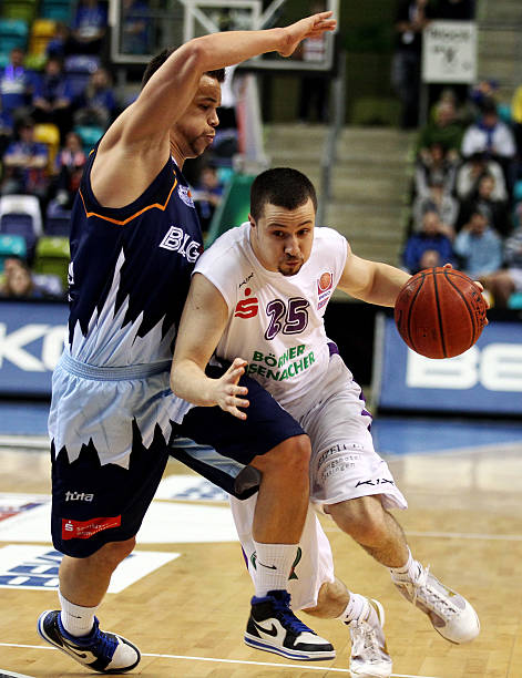 现任四川男 现任四川男