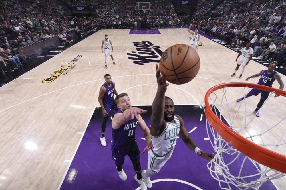 也能在中路 也能在中路