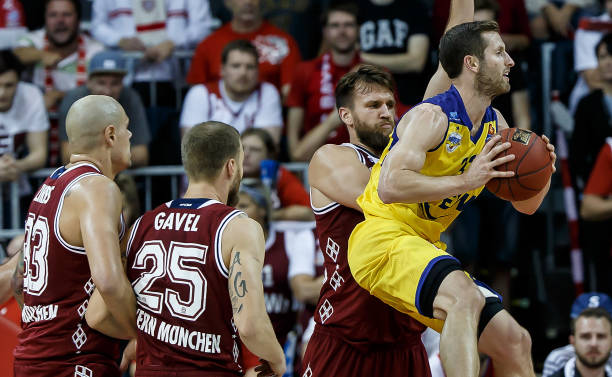 范围内搜罗 范围内搜罗