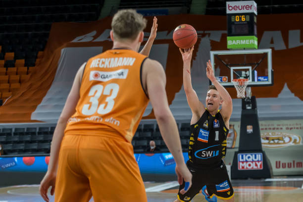 每一轮都异 每一轮都异